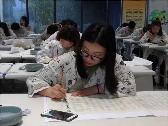 1537320152997.jpg 书法.jpg